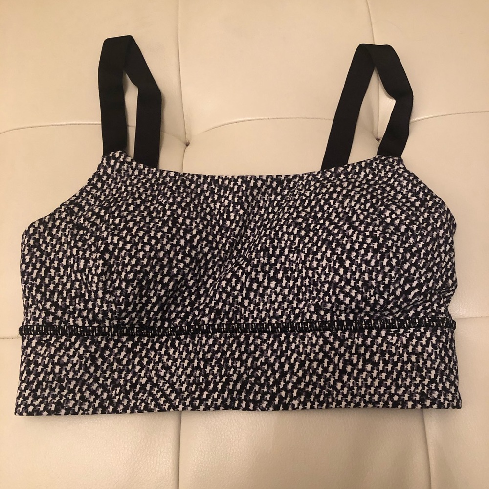 lululemon black & white both ways sports bra